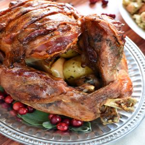 MAPLE-GLAZED TURKEY WITH BACON